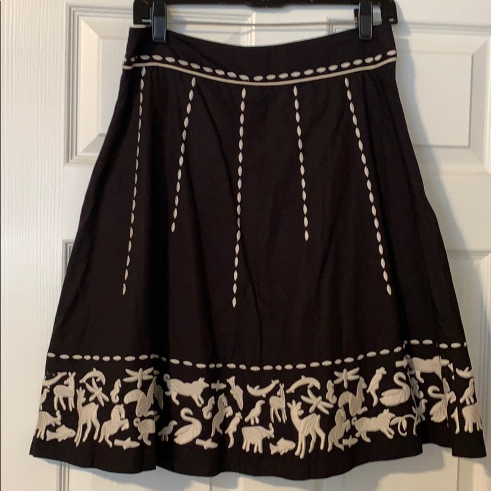 Lithe Black Skirt - Picture 2 of 4